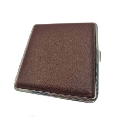 کیف سیگار چرمی قهوه‌ای - ترکیب اصالت، دوام و کاربرد روزمره